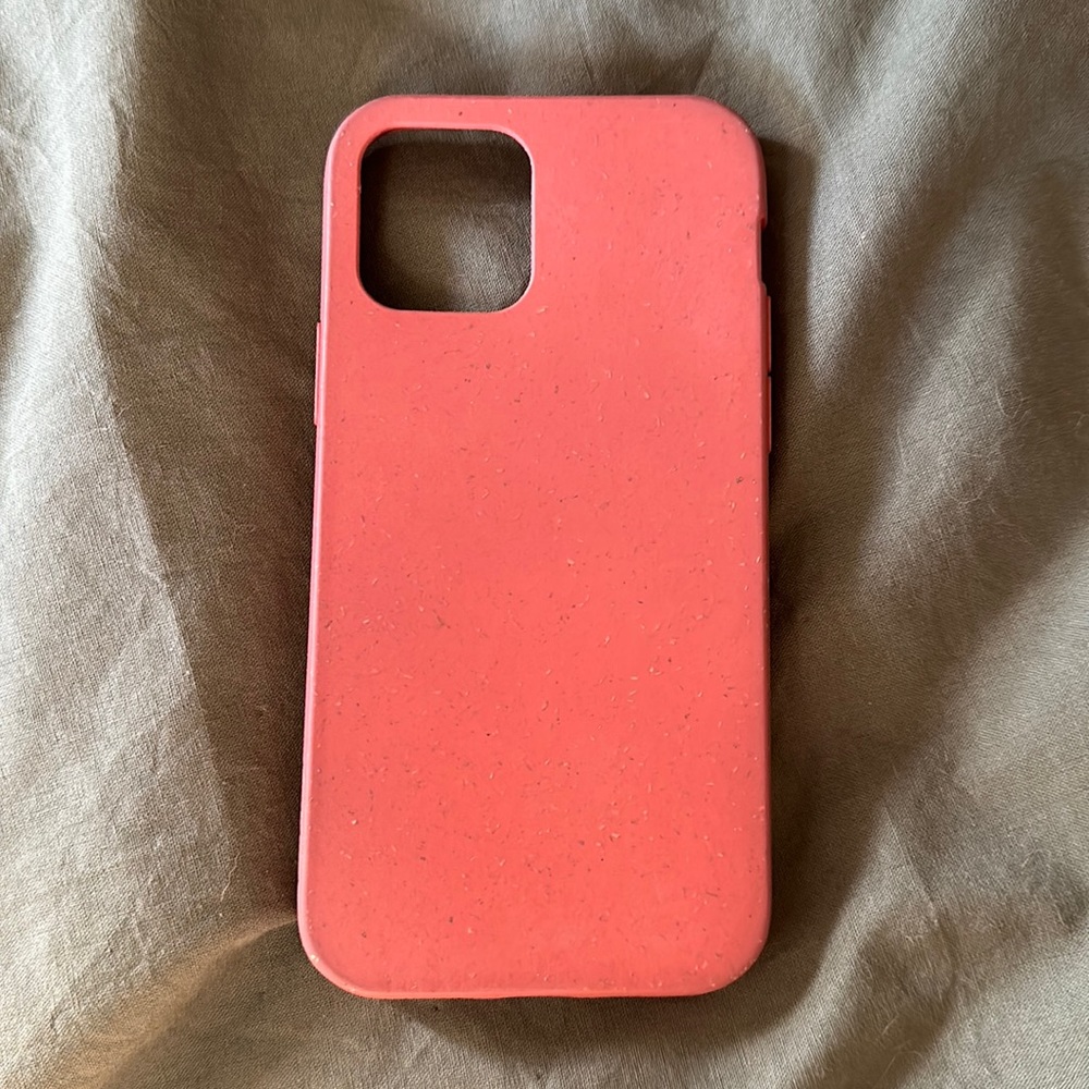 Pela IPhone 12 Terricota colored case